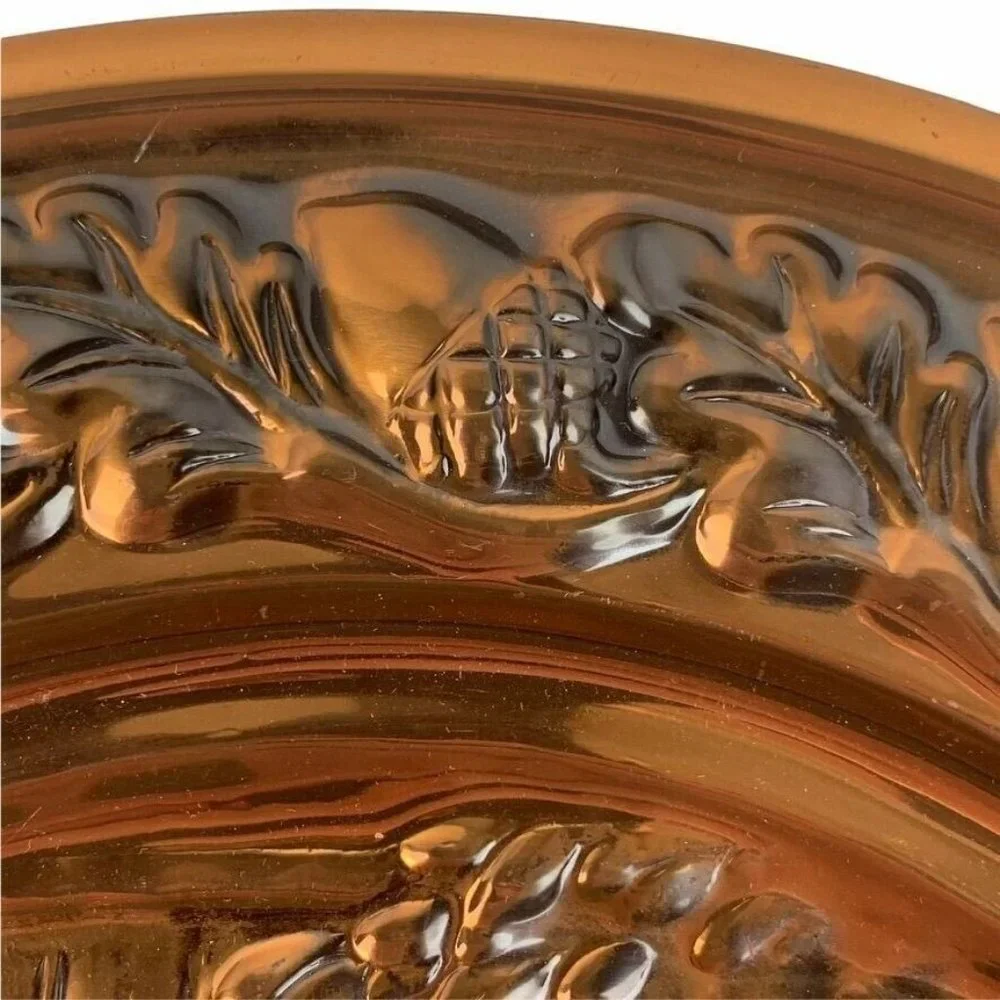 Vintage Coppercraft Guild Round Wall Hanging Water Well Scene Acorns‎ Embossed